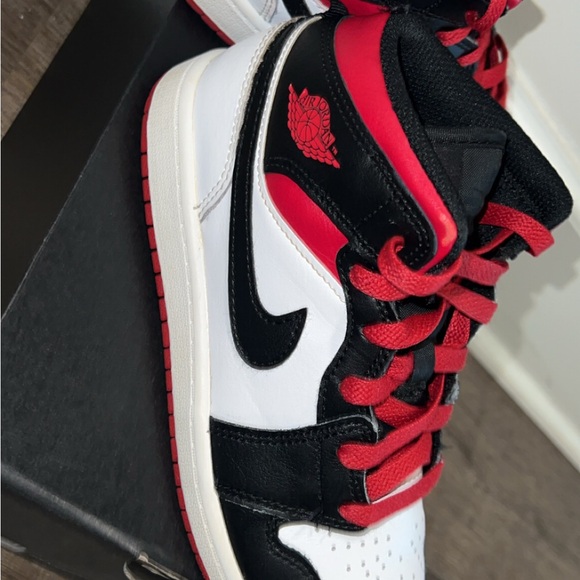 Nike Other - Nike Air Jordan High-Tops - Black, White, Red